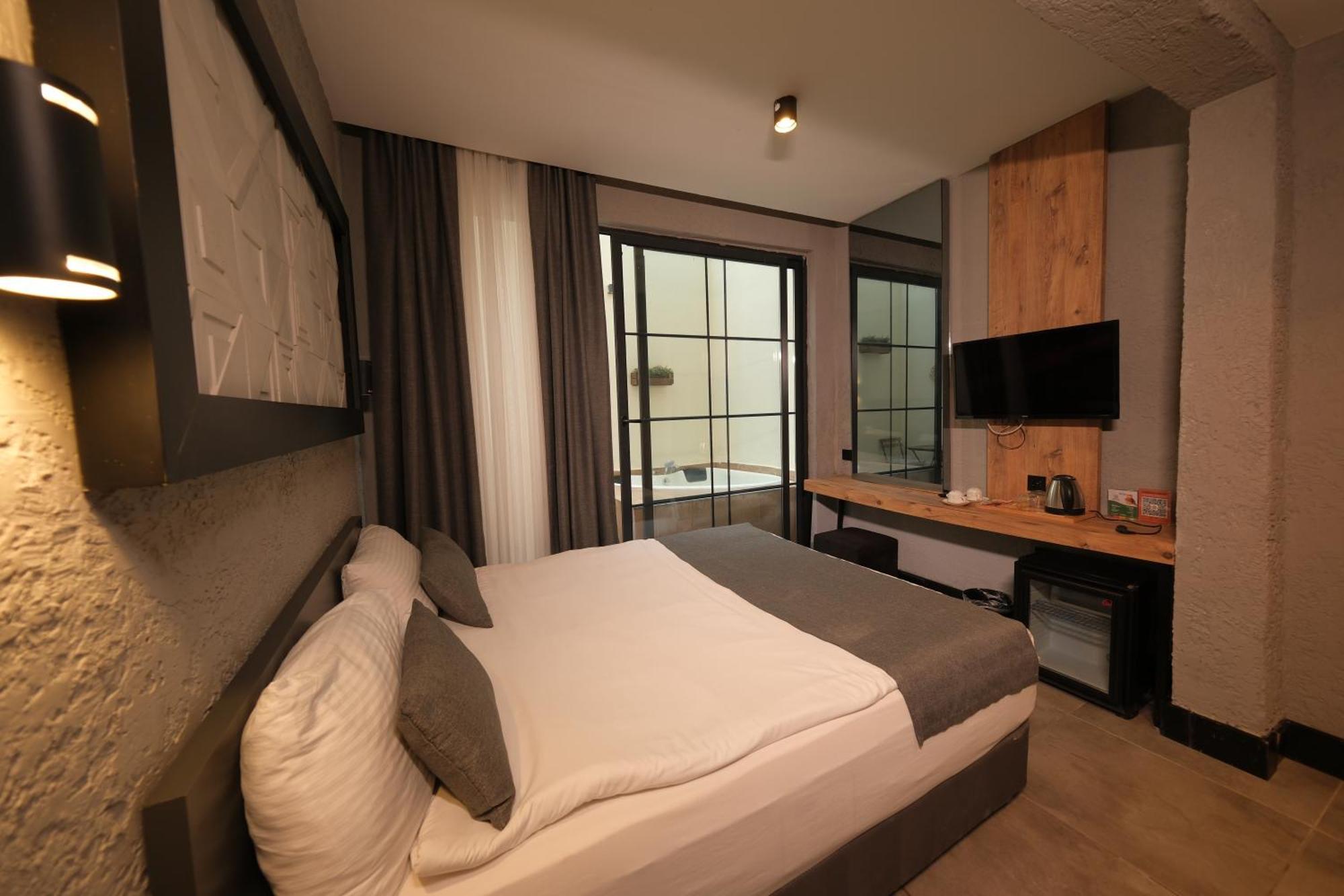 Mielo Lara Hotel アンタルヤ エクステリア 写真