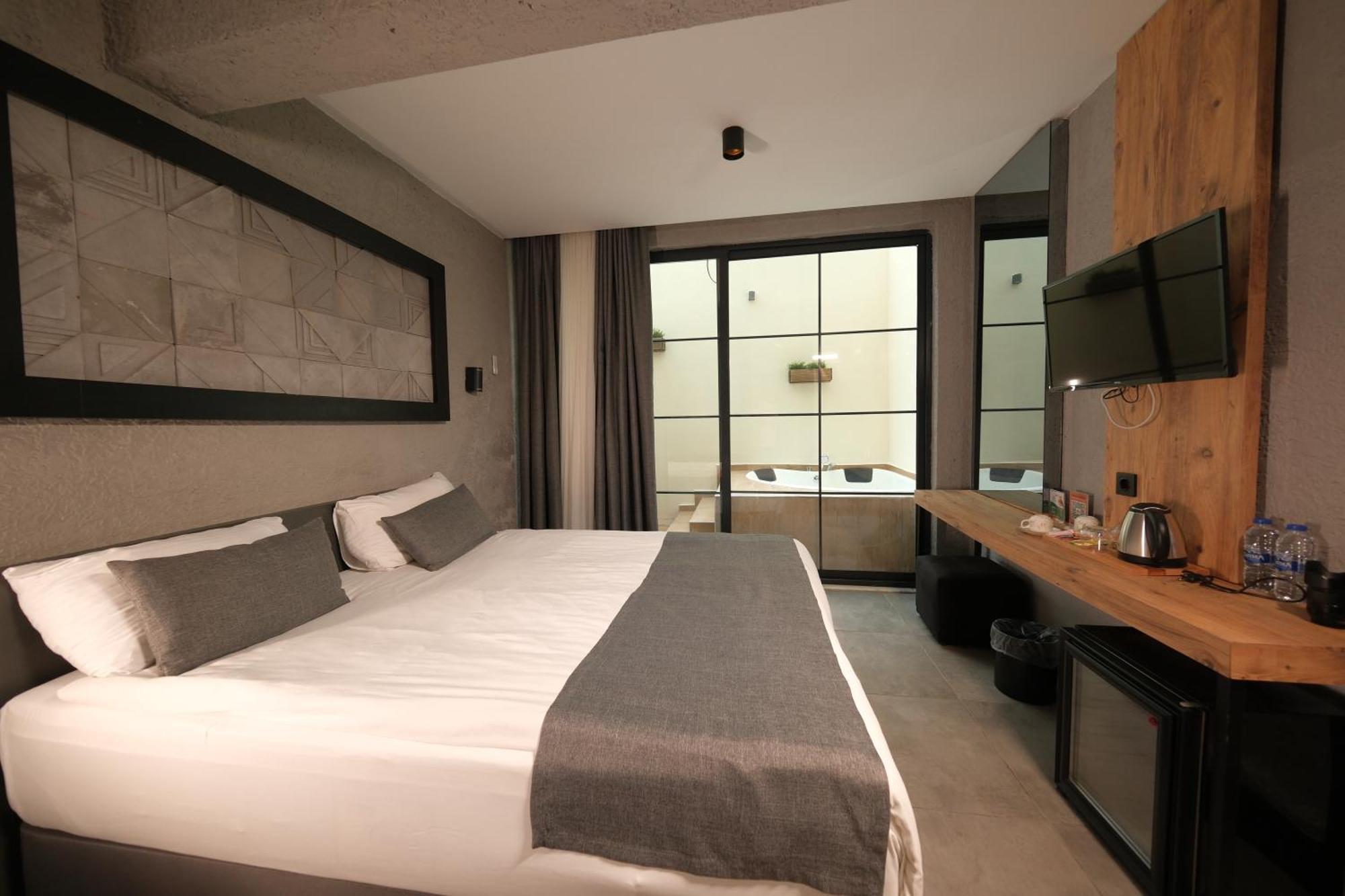 Mielo Lara Hotel アンタルヤ エクステリア 写真