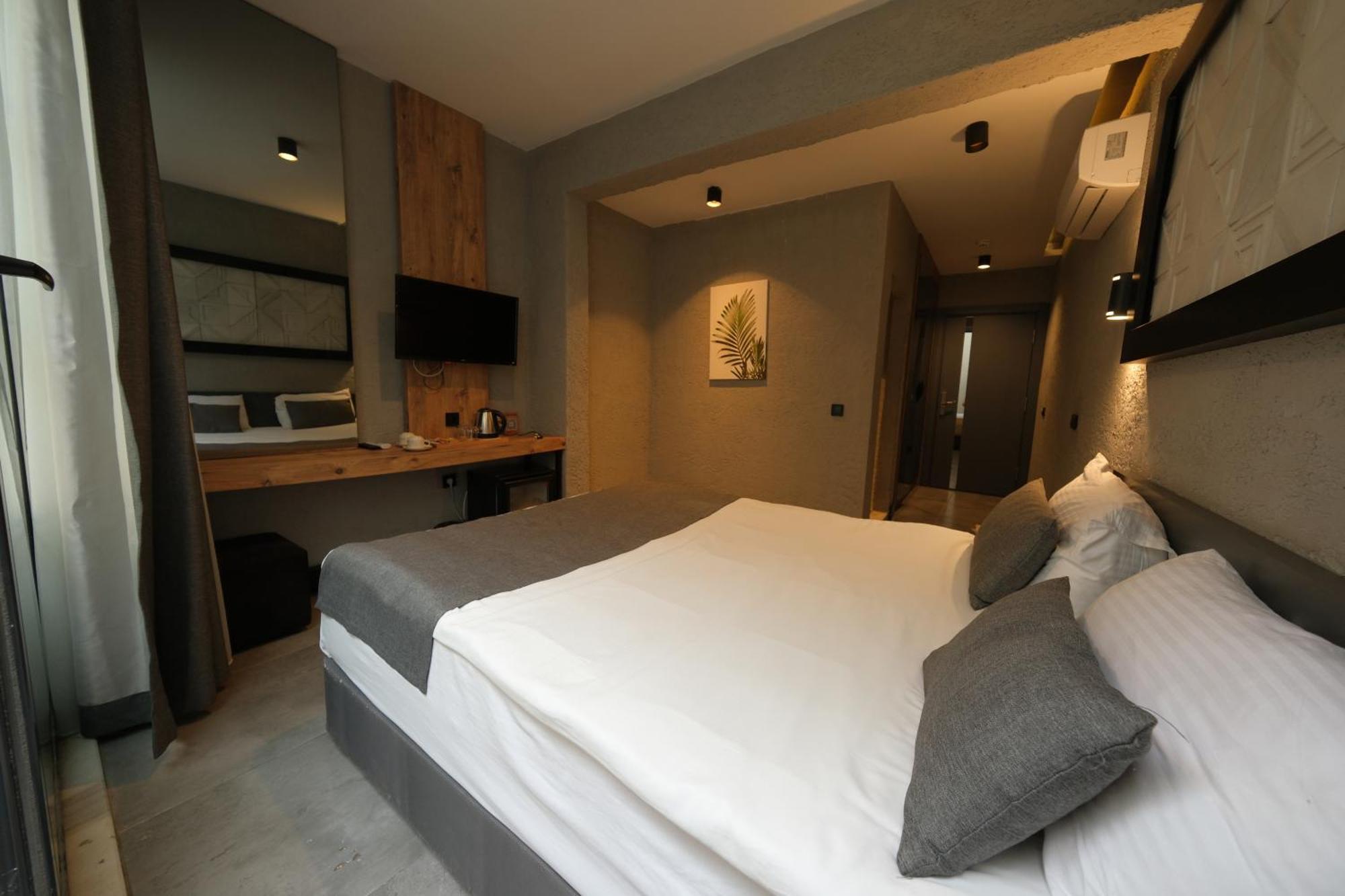 Mielo Lara Hotel アンタルヤ エクステリア 写真
